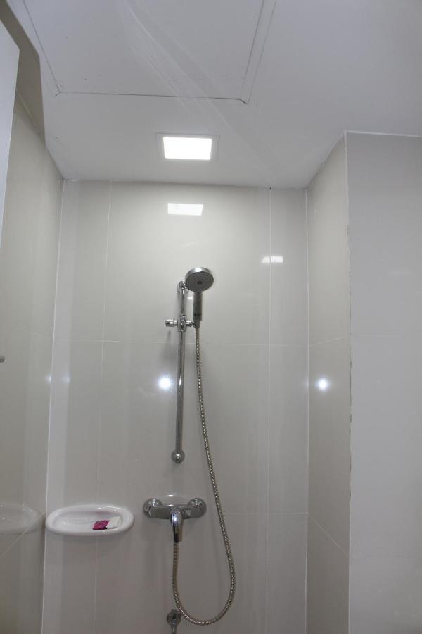 Oyo 75409 Premium The Family Hotel Chiang Mai Zewnętrze zdjęcie